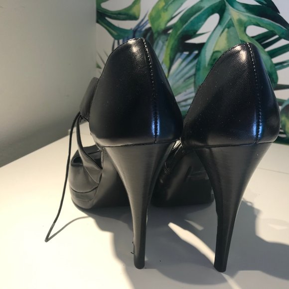 Bakers size 7 - laces high heel - Picture 6 of 8